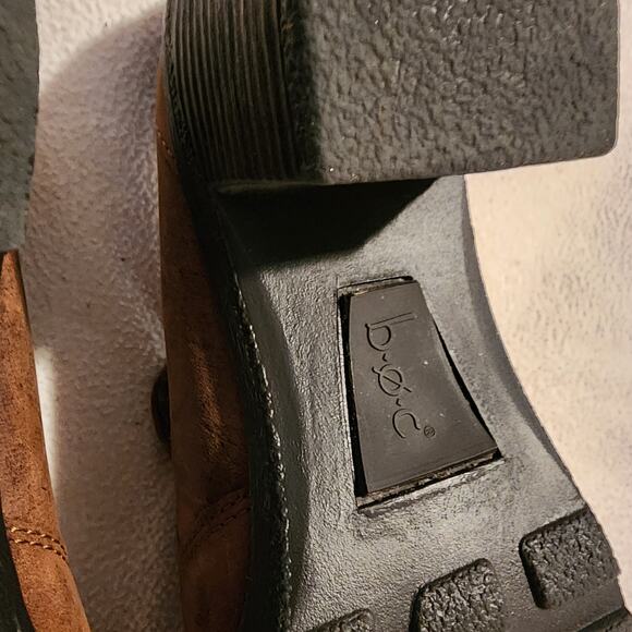 BOC Born Concept Carla brown distressed leather bootie heel sz 9 - Picture 10 of 12